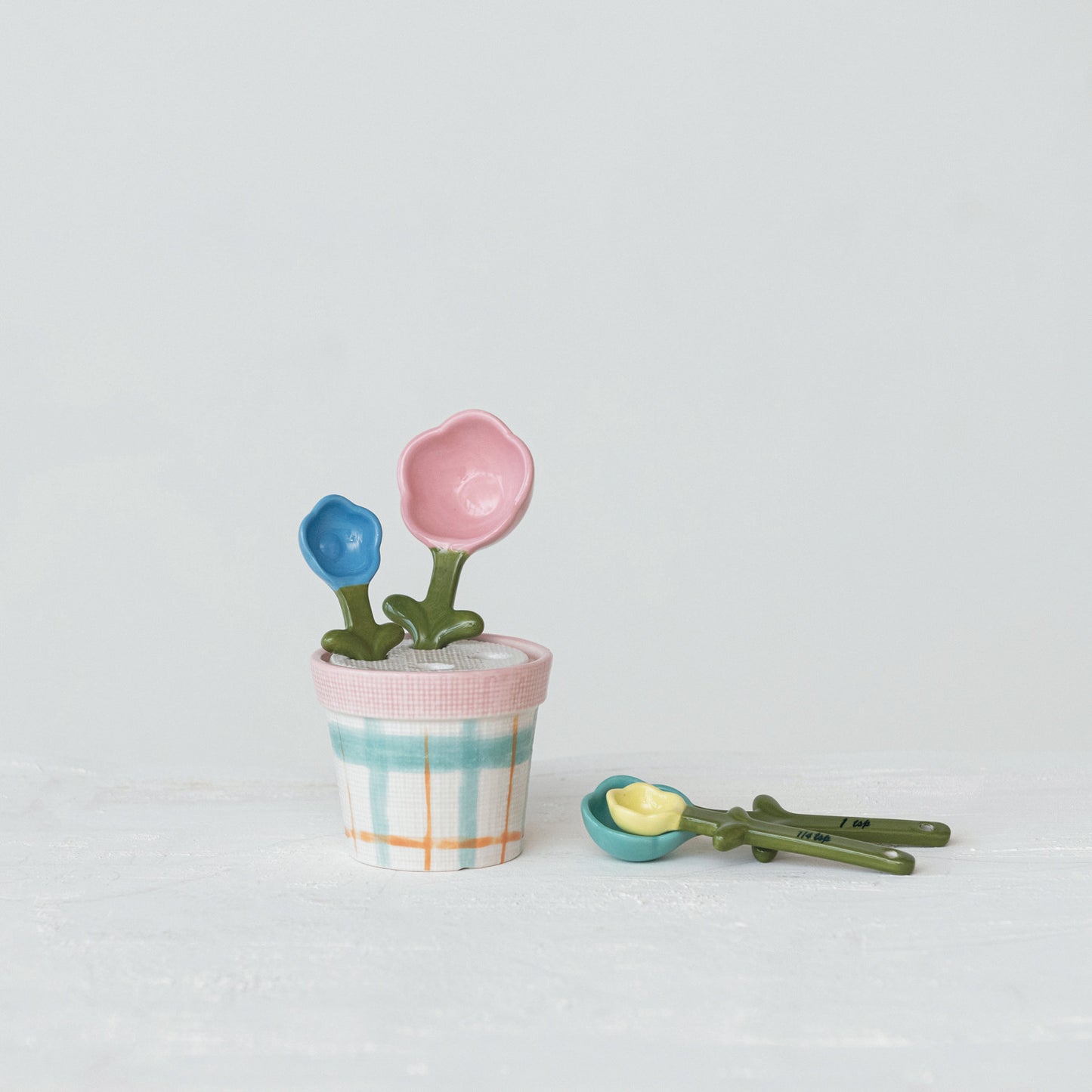 Measuring Spoons w/ Pot Holder, Set of 5